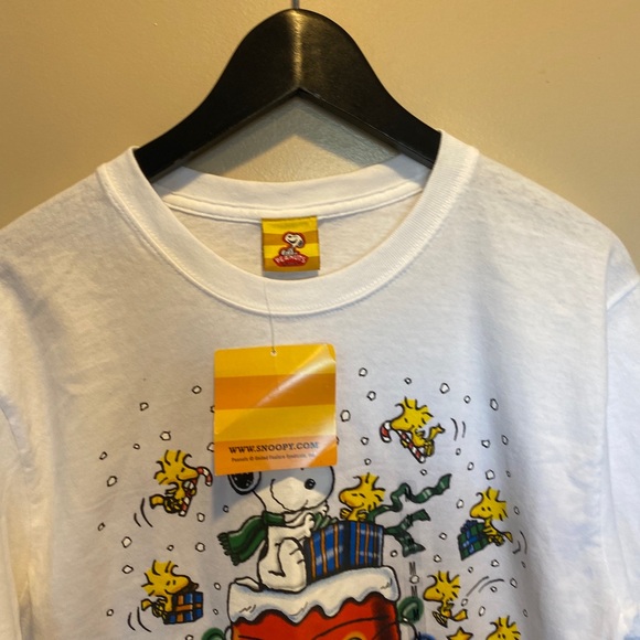 Vintage peanuts tee medium new with tags - Picture 4 of 12